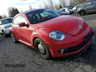 2013 Volkswagen Beetle 2.5L with VIN 3VWJP7AT8DM676584, listed as a Copart auction lot 47134515 with 96,072 mi miles and Salvage Title. Bid and sale history available at DreamBid. Image 4.