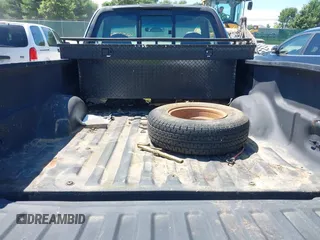 1998 Ford F-150 with VIN 1FTZF1720WNB96004, listed as a IAAI auction lot 42577043 with 271,652 mi miles and . Bid and sale history available at DreamBid. Image 8.