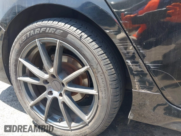 2016 Kia Optima LX with VIN 5XXGT4L3XGG008098, listed as a IAAI auction lot 42355830 with 203,517 mi miles and . Bid and sale history available at DreamBid. Image 14.