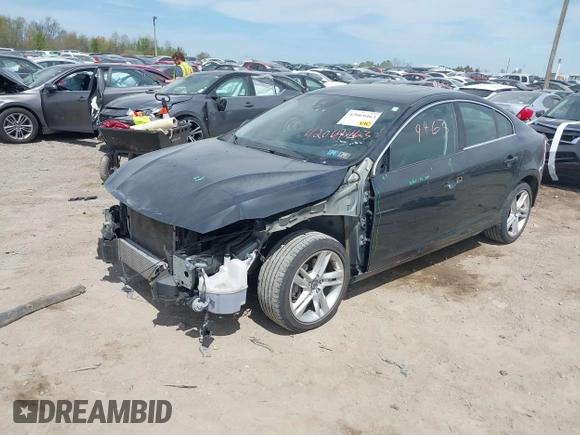 2015 Volvo S60 T5 Premier with VIN YV1612TB5F1310965, listed as a IAAI auction lot 42069463 with 107,178 mi miles. Bid and sale history available at carsss.com. Image 2.