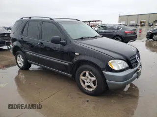 1998 Mercedes-Benz M 320/430/500 z VIN 4JGAB54E3WA038029, wystawiony jako Copart lot #86567584 z przebiegiem Nie podano mil oraz Czysty tytuł • Clean title. Historia ofert i sprzedaży dostępna na DreamBid. Obrazek 4.