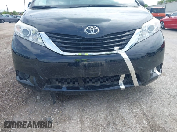 2013 Toyota Sienna LE AAS with VIN 5TDKK3DC3DS392029, listed as a IAAI auction lot 42366000 with 199,237 mi miles and . Bid and sale history available at DreamBid. Image 12.