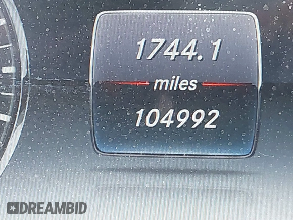 2015 Mercedes-Benz S 550 with VIN WDDUG8FB7FA162558, listed as a IAAI auction lot 42470086 with 104,992 mi miles and . Bid and sale history available at DreamBid. Image 16.