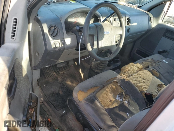 2006 Ford F-150 XL with VIN 1FTRF14WX6KD65700, listed as a Copart auction lot 76083984 with 254,693 mi miles and Salvage Title. Bid and sale history available at carsss.com. Image 8.