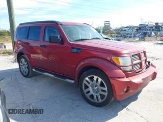 2007 Dodge Nitro R/T z VIN 1D8GT58617W606914, wystawiony jako IAAI lot #41034607 z przebiegiem 194 926 mil mil oraz . Historia ofert i sprzedaży dostępna na DreamBid. Obrazek 1.