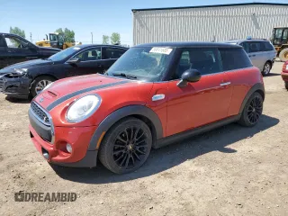 2015 MINI Hardtop S z VIN WMWXP7C59F2A58485, wystawiony jako Copart lot #59041685 z przebiegiem 149 331 mil mil oraz Czysty tytuł • Clean title. Historia ofert i sprzedaży dostępna na DreamBid. Obrazek 1.