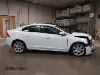 2012 Volvo S60 T5 z VIN YV1622FS8C2128823, wystawiony jako IAAI lot #42265285 z przebiegiem 201 730 mil mil oraz . Historia ofert i sprzedaży dostępna na DreamBid. Obrazek 13.