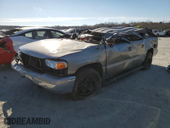 2002 GMC Yukon XL SLT with VIN 3GKFK16Z52G141925, listed as a Copart auction lot 83738594 with 0 mi miles and Salvage Title. Bid and sale history available at carsss.com. Image 1.
