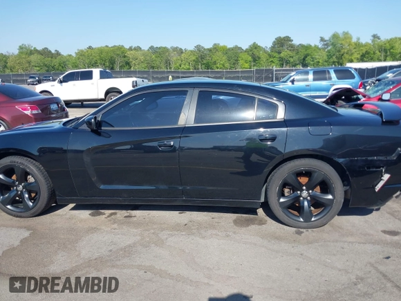 2012 Dodge Charger SXT with VIN 2C3CDXHG2CH258844, listed as a IAAI auction lot 42025908 with 214,529 mi miles. Bid and sale history available at carsss.com. Image 14.