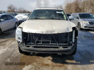 2009 Cadillac Escalade z VIN 1GYFK23299R246710, wystawiony jako Copart lot #41768465 z przebiegiem 110 225 mil mil oraz Czysty tytuł • Clean title. Historia ofert i sprzedaży dostępna na DreamBid. Obrazek 5.
