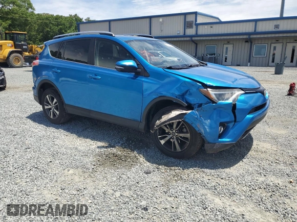 2018 Toyota RAV4 XLE с VIN JTMWFREV1JJ152768, выставлен на аукционе Copart как лот 58026675 с пробегом 145 666 миль миль и Списание • Salvage title. История ставок и продаж доступна на DreamBid. Изображение 4.