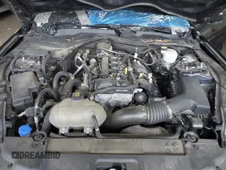 2021 Ford Mustang EcoBoost z VIN 1FA6P8TH4M5126706, wystawiony jako IAAI lot #42465164 z przebiegiem 49 795 mil mil oraz . Historia ofert i sprzedaży dostępna na DreamBid. Obrazek 10.