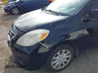 2014 Nissan Versa SV with VIN 3N1CN7APXEL831487, listed as a IAAI auction lot 41916327 with 130,304 mi miles. Bid and sale history available at carsss.com. Image 6.