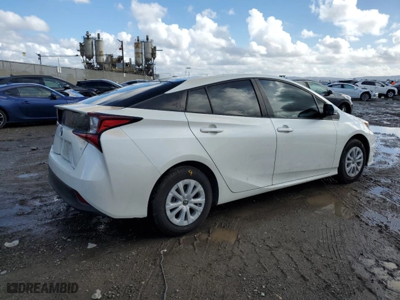 2019 Toyota Prius L Eco with VIN JTDKARFU5K3070924, listed as a Copart auction lot 48743965 with 111,916 mi miles and Salvage Title. Bid and sale history available at carsss.com. Image 3.