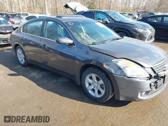 2008 Nissan Altima 2.5 S with VIN 1N4AL21E38C225868, listed as a IAAI auction lot 41344561 with 118,314 mi miles. Bid and sale history available at carsss.com. Image 1.
