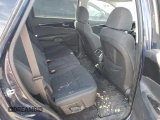 2019 Kia Sorento L z VIN 5XYPG4A32KG463068, wystawiony jako Copart lot #89367895 z przebiegiem Nie podano mil oraz Szkoda całkowita • Salvage title. Historia ofert i sprzedaży dostępna na DreamBid. Obrazek 11.