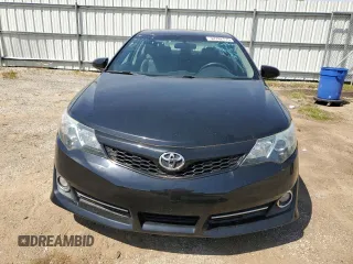 2014 Toyota Camry L with VIN 4T1BF1FK1EU400005, listed as a Copart auction lot 52782775 with 83,939 mi miles and Salvage Title. Bid and sale history available at DreamBid. Image 5.