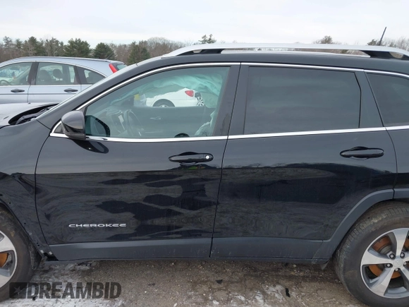 2020 Jeep Cherokee Limited z VIN 1C4PJMDX1LD574839, wystawiony jako IAAI lot #41350805 z przebiegiem 77 430 mil mil oraz . Historia ofert i sprzedaży dostępna na DreamBid. Obrazek 14.