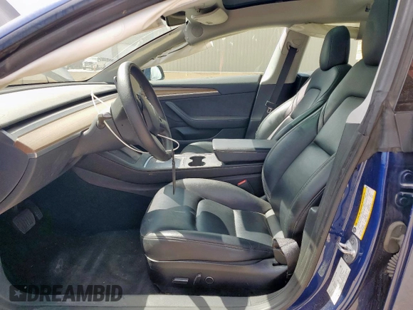 2023 Tesla Model 3 z VIN 5YJ3E1EA5PF449675, wystawiony jako Copart lot #62165015 z przebiegiem 119 704 mil mil oraz Czysty tytuł • Clean title. Historia ofert i sprzedaży dostępna na DreamBid. Obrazek 7.