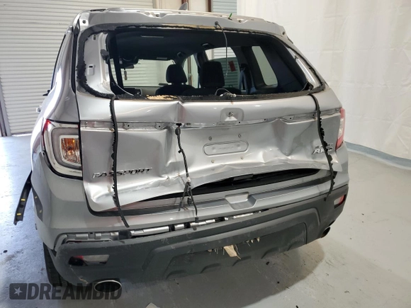 2021 Honda Passport Sport with VIN 5FNYF8H24MB004016, listed as a Copart auction lot 58739474 with 85,373 mi miles and Non repairable. Bid and sale history available at DreamBid. Image 6.