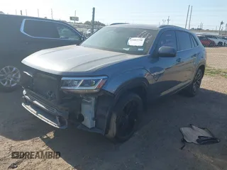 2022 Volkswagen Atlas SE with VIN 1V2JE2CA0NC224539, listed as a IAAI auction lot 42003758 with 59,363 mi miles and . Bid and sale history available at DreamBid. Image 18.