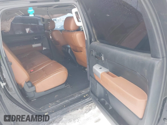 2008 Toyota Tundra 4WD Truck LTD with VIN 5TFDV58168X040096, listed as a IAAI auction lot 41558558 with 194,690 mi miles. Bid and sale history available at carsss.com. Image 8.