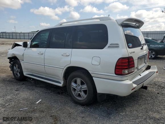 2007 Lexus LX 470 with VIN JTJHT00W774029347, listed as a Copart auction lot 72040134 with 164,386 mi miles and Salvage Title. Bid and sale history available at carsss.com. Image 2.