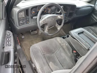 2005 Chevrolet Silverado 1500 LS z VIN 2GCEC13T451108111, wystawiony jako Copart lot #46171995 z przebiegiem 236 567 mil mil oraz Szkoda całkowita • Salvage title. Historia ofert i sprzedaży dostępna na DreamBid. Obrazek 8.