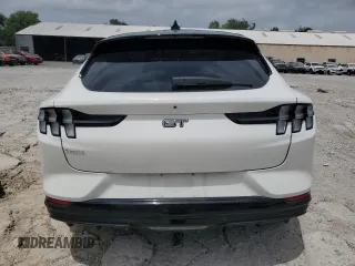 2023 Ford Mustang Mach-E GT z VIN 3FMTK4SX7PMA11895, wystawiony jako Copart lot #53565425 z przebiegiem 18 036 mil mil oraz Szkoda całkowita • Salvage title. Historia ofert i sprzedaży dostępna na DreamBid. Obrazek 6.