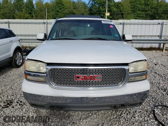 2001 GMC Yukon SLT with VIN 1GKEC13T31R138609, listed as a Copart auction lot 69888204 with 259,593 mi miles and Clean Title. Bid and sale history available at carsss.com. Image 5.