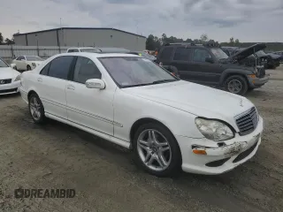2006 Mercedes-Benz S-Class 4.3L with VIN WDBNG70J46A474165, listed as a Copart auction lot 71414334 with 152,755 mi miles and Salvage Title. Bid and sale history available at carsss.com. Image 4.
