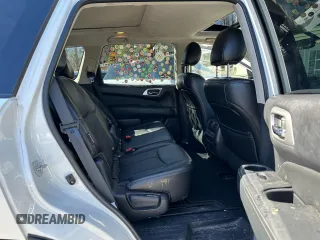 2019 Nissan Pathfinder S with VIN 5N1DR2MM3KC585329, listed as a Copart auction lot 52754905 with 188,772 mi miles and Clean Title. Bid and sale history available at carsss.com. Image 9.