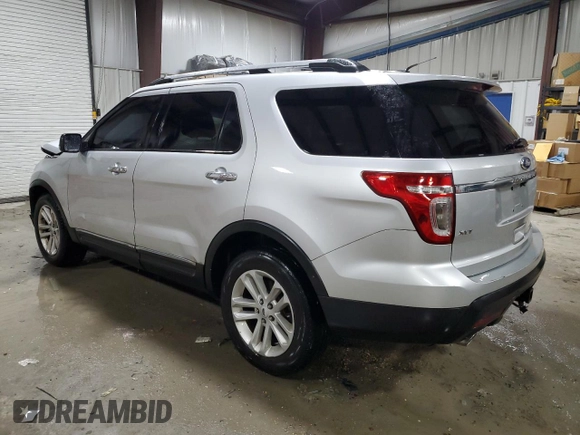 2012 Ford Explorer XLT with VIN 1FMHK7D84CGA67620, listed as a Copart auction lot 84502834 with 135,714 mi miles and Salvage Title. Bid and sale history available at DreamBid. Image 2.