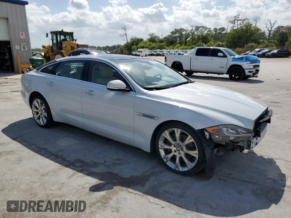 2017 Jaguar XJ with VIN SAJWA2G79H8W08264, listed as a Copart auction lot 47294255 with 70,645 mi miles and Non Repairable. Bid and sale history available at carsss.com. Image 4.