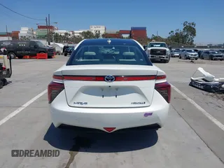 2019 Toyota Mirai with VIN JTDBVRBD2KA007074, listed as a IAAI auction lot 42277564 with 62,748 mi miles and . Bid and sale history available at DreamBid. Image 17.
