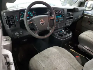 2016 GMC Savana Cargo Van with VIN 1GTW7AFF6G1206452, listed as a Copart auction lot 89157585 with 205,242 mi miles and Clean Title. Bid and sale history available at carsss.com. Image 8.