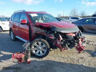 2008 Mitsubishi Outlander SE with VIN JA4LT31W68Z011269, listed as a IAAI auction lot 41321772 with 1 mi miles. Bid and sale history available at carsss.com. Image 6.