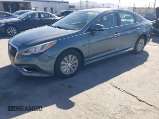 2016 Hyundai Sonata Hybrid SE with VIN KMHE24L13GA012543, listed as a Copart auction lot 50246865 with 112,082 mi miles and Salvage Title. Bid and sale history available at carsss.com. Image 1.