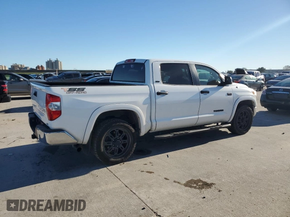2017 Toyota Tundra SR5 z VIN 5TFEW5F17HX222295, wystawiony jako Copart lot #84070304 z przebiegiem 105 463 mil mil oraz Szkoda całkowita • Salvage title. Historia ofert i sprzedaży dostępna na DreamBid. Obrazek 3.