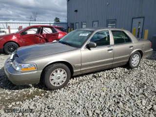 2004 Mercury Grand Marquis GS with VIN 2MEFM74W44X659047, listed as a Copart auction lot 75977484 with 194,834 mi miles and Non Repairable. Bid and sale history available at carsss.com. Image 1.