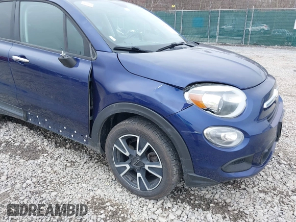 2016 FIAT 500X Easy z VIN ZFBCFXBT3GP386641, wystawiony jako IAAI lot #41946706 z przebiegiem 133 908 mil mil oraz . Historia ofert i sprzedaży dostępna na DreamBid. Obrazek 6.