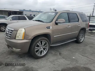 2007 Cadillac Escalade z VIN 1GYEC63887R282843, wystawiony jako Copart lot #53386595 z przebiegiem 170 034 mil mil oraz Szkoda całkowita • Salvage title. Historia ofert i sprzedaży dostępna na DreamBid. Obrazek 1.
