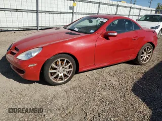 2005 Mercedes-Benz SLK 230/320 z VIN WDBWK56F55F070383, wystawiony jako Copart lot #52012985 z przebiegiem 73 614 mil mil oraz Szkoda całkowita • Salvage title. Historia ofert i sprzedaży dostępna na DreamBid. Obrazek 1.