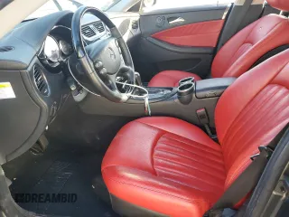 2008 Mercedes-Benz CLS 550 с VIN WDDDJ72X18A132830, выставлен на аукционе Copart как лот 61758465 с пробегом 80 243 миль миль и Чистый • Clean title. История ставок и продаж доступна на DreamBid. Изображение 7.