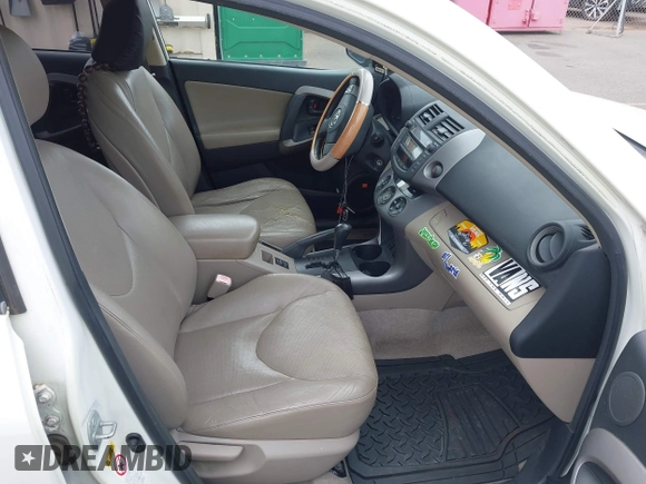 2006 Toyota RAV4 Limited with VIN JTMZD31V865029295, listed as a IAAI auction lot 41827035 with 238,817 mi miles and . Bid and sale history available at DreamBid. Image 5.