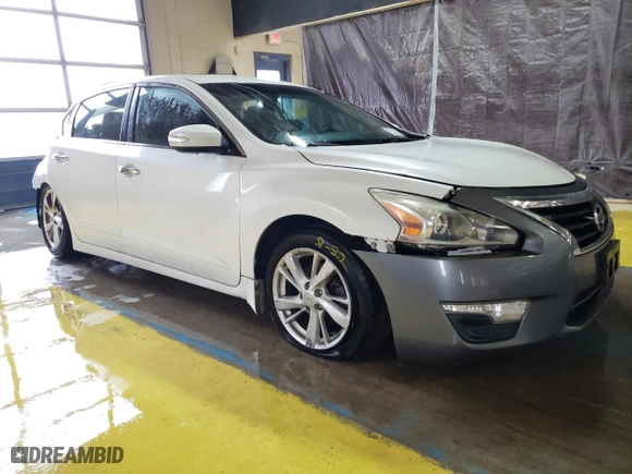 2015 Nissan Altima 2.5 SV with VIN 1N4AL3AP6FC209149, listed as a Copart auction lot 84055304 with 167,543 mi miles and Non Repairable. Bid and sale history available at carsss.com. Image 4.