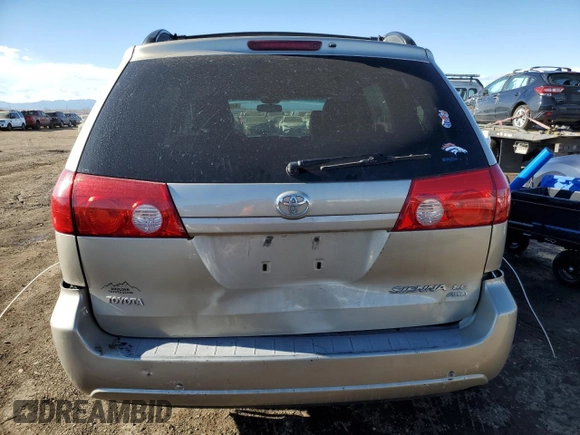 2006 Toyota Sienna LE with VIN 5TDBA23C76S069622, listed as a Copart auction lot 88536255 with 203,331 mi miles and Salvage Title. Bid and sale history available at carsss.com. Image 6.