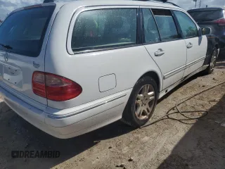 2001 Mercedes-Benz E-Class with VIN WDBJH65J31B287677, listed as a Copart auction lot 76776204 with 0 mi miles and Non Repairable. Bid and sale history available at carsss.com. Image 3.