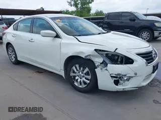2015 Nissan Altima S with VIN 1N4AL3AP0FN879302, listed as a IAAI auction lot 42134972 with 100,873 mi miles and . Bid and sale history available at DreamBid. Image 1.