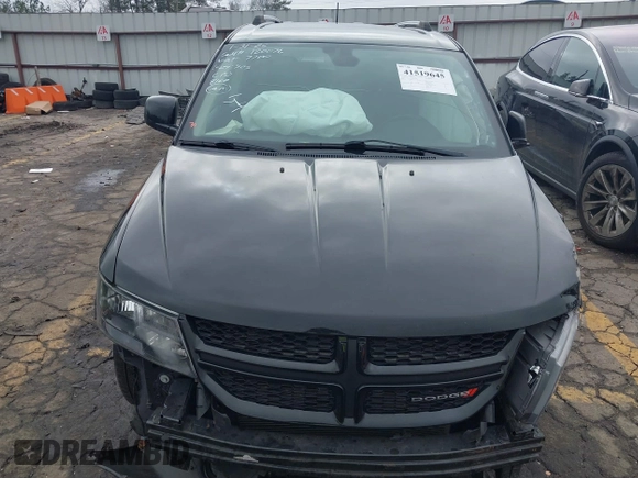 2019 Dodge Journey Crossroad with VIN 3C4PDCGGXKT717700, listed as a IAAI auction lot 41519645 with 105,985 mi miles and . Bid and sale history available at DreamBid. Image 12.